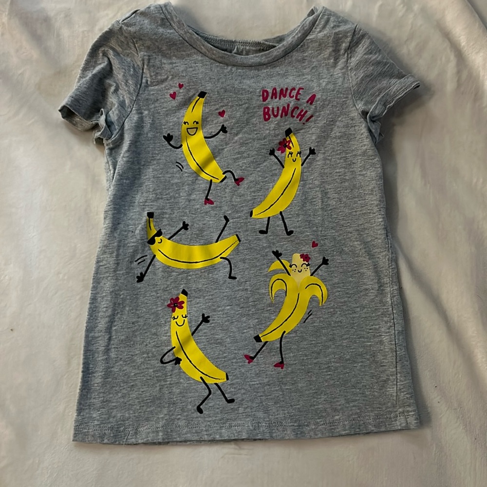 Carter’s banana tee